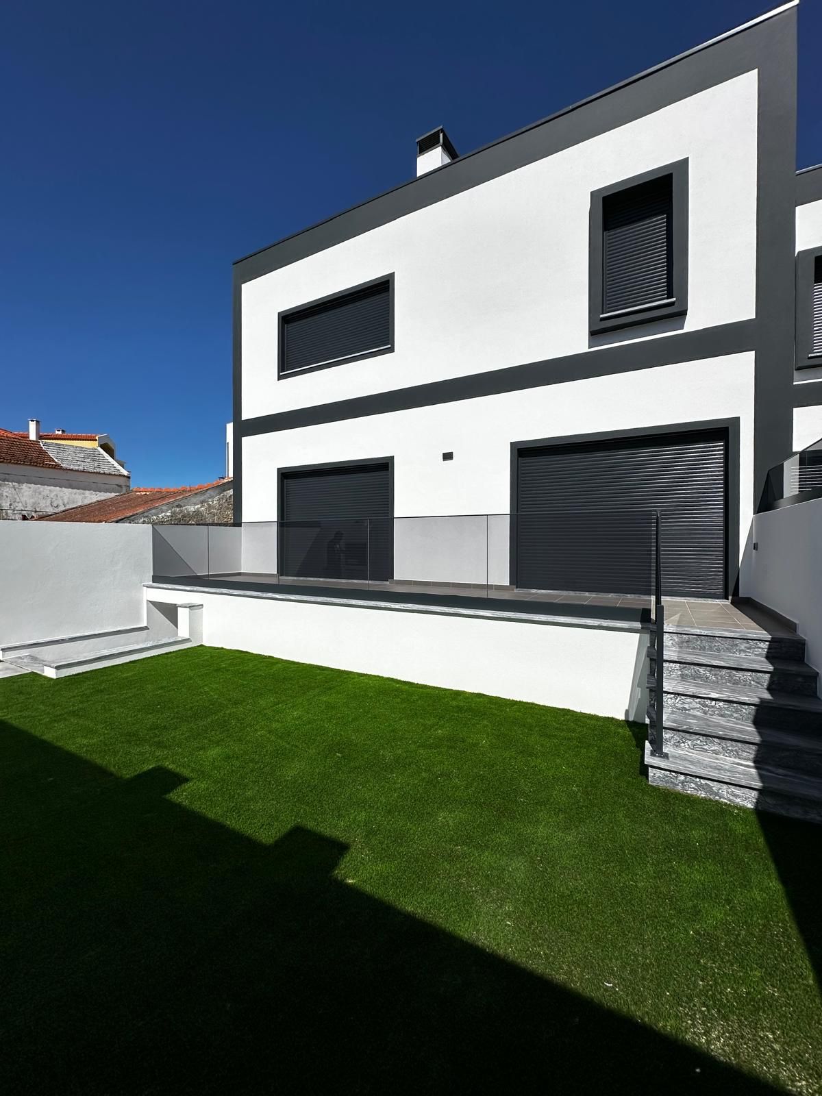 Moradia V4 Nova em Construção – Carregado